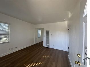 5637 Dairy Ave, Long Beach, CA 90805