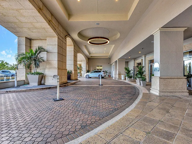 3800 N Ocean Dr #2050 — Photo 46