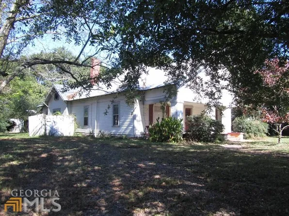 275 N Broad St, Bowman, GA 30624