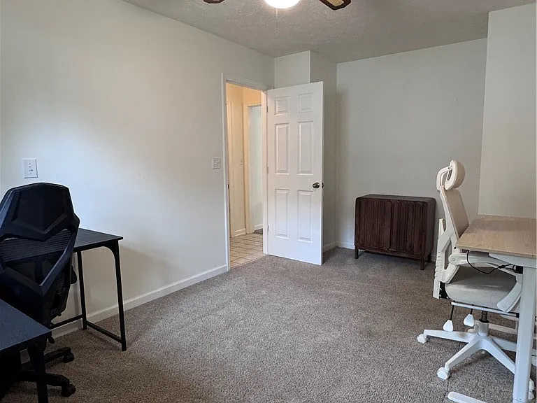 1535 Londonderry Pl — Photo 25
