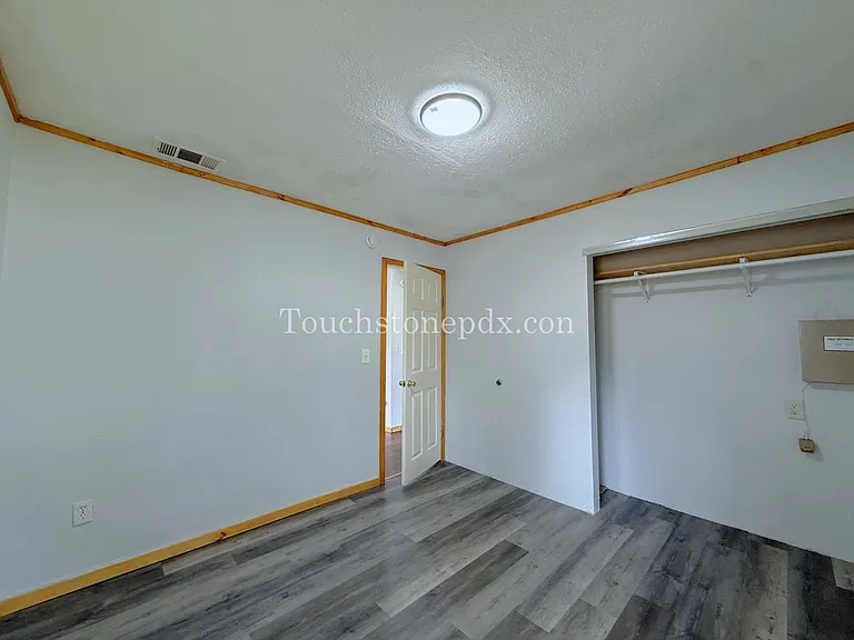 5660 SE 125th Ave — Photo 28