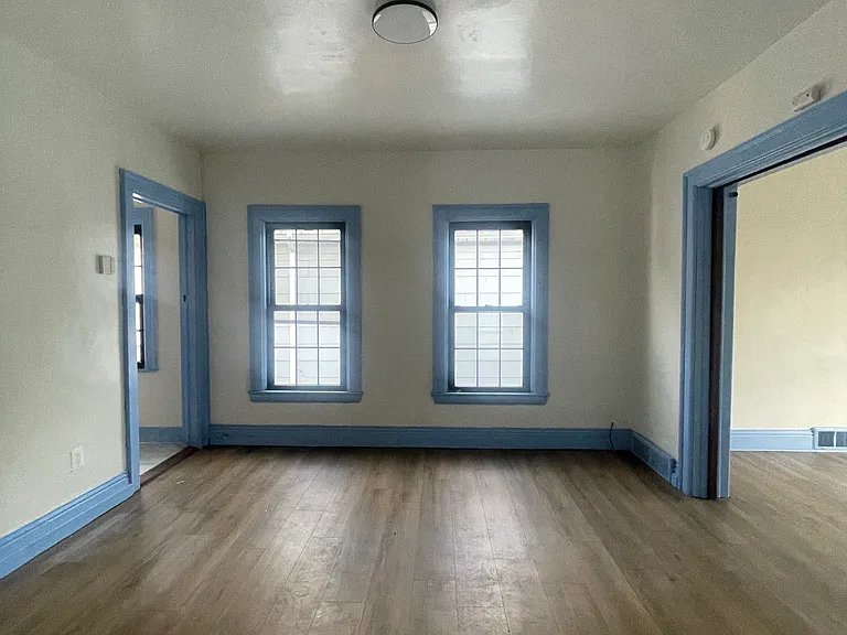 446 Riley St #2 — Photo 3