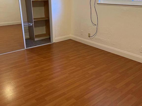 4th image of 819 Cypress Ave #A