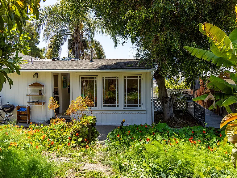 34458 Camino El Molino #B — Photo 7