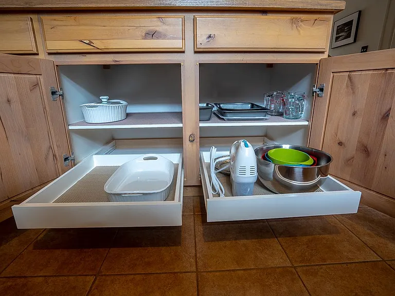 pull out shelves for easy access