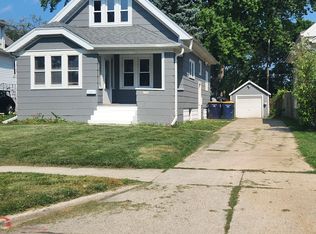 2054 S 97th St, Milwaukee, WI 53227