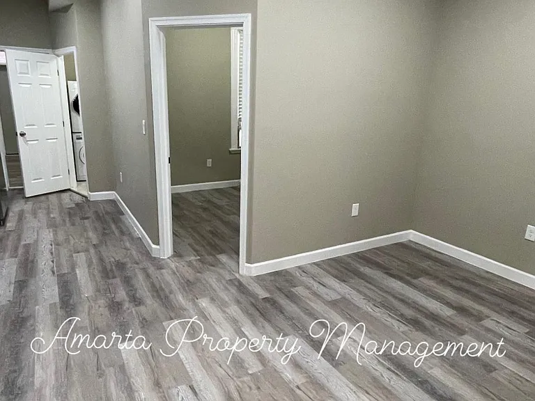 1445 Monroe St NW #1 — Photo 5