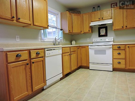 2nd image of 114 Wiltshire Ct