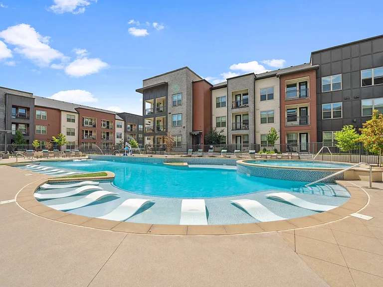 The Bromley at Brighton Crossing — Photo 21