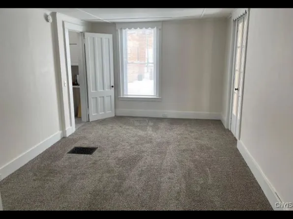 (undisclosed Address), Auburn, NY 13021