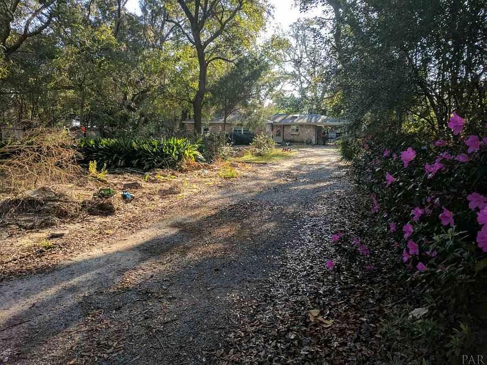 2nd image of 4070 Monteigne Dr
