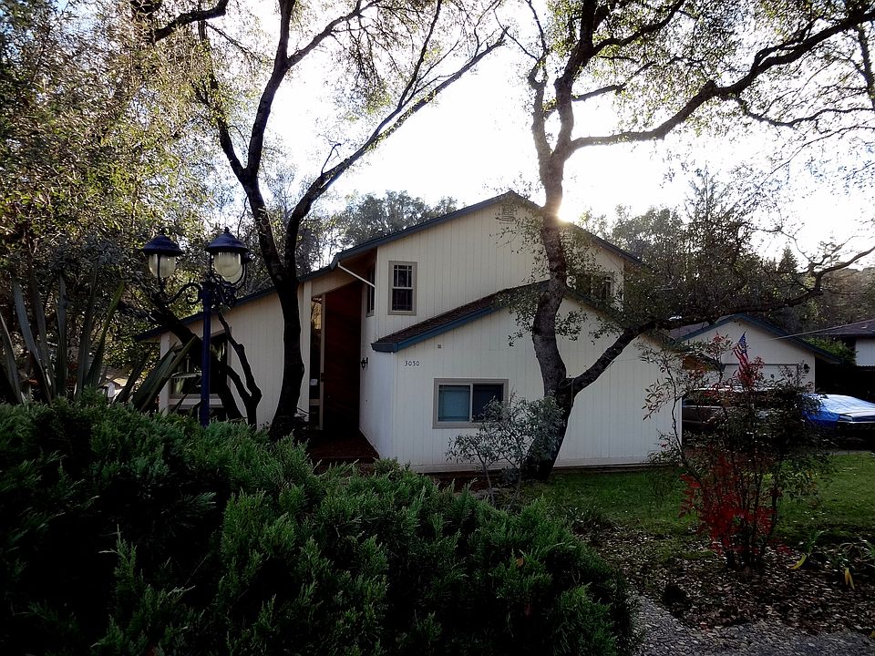 1st image of 3050 Estepa Dr