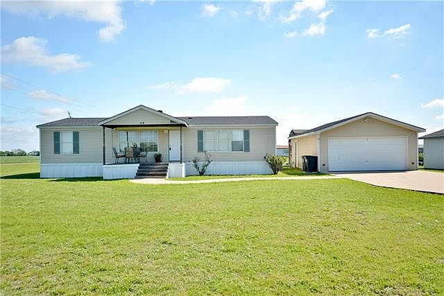 1st image of 113 Golden Coast Cir