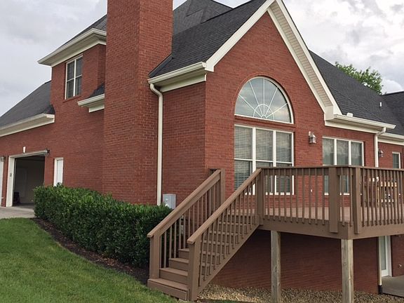 4th image of 145 Williamsburg Dr