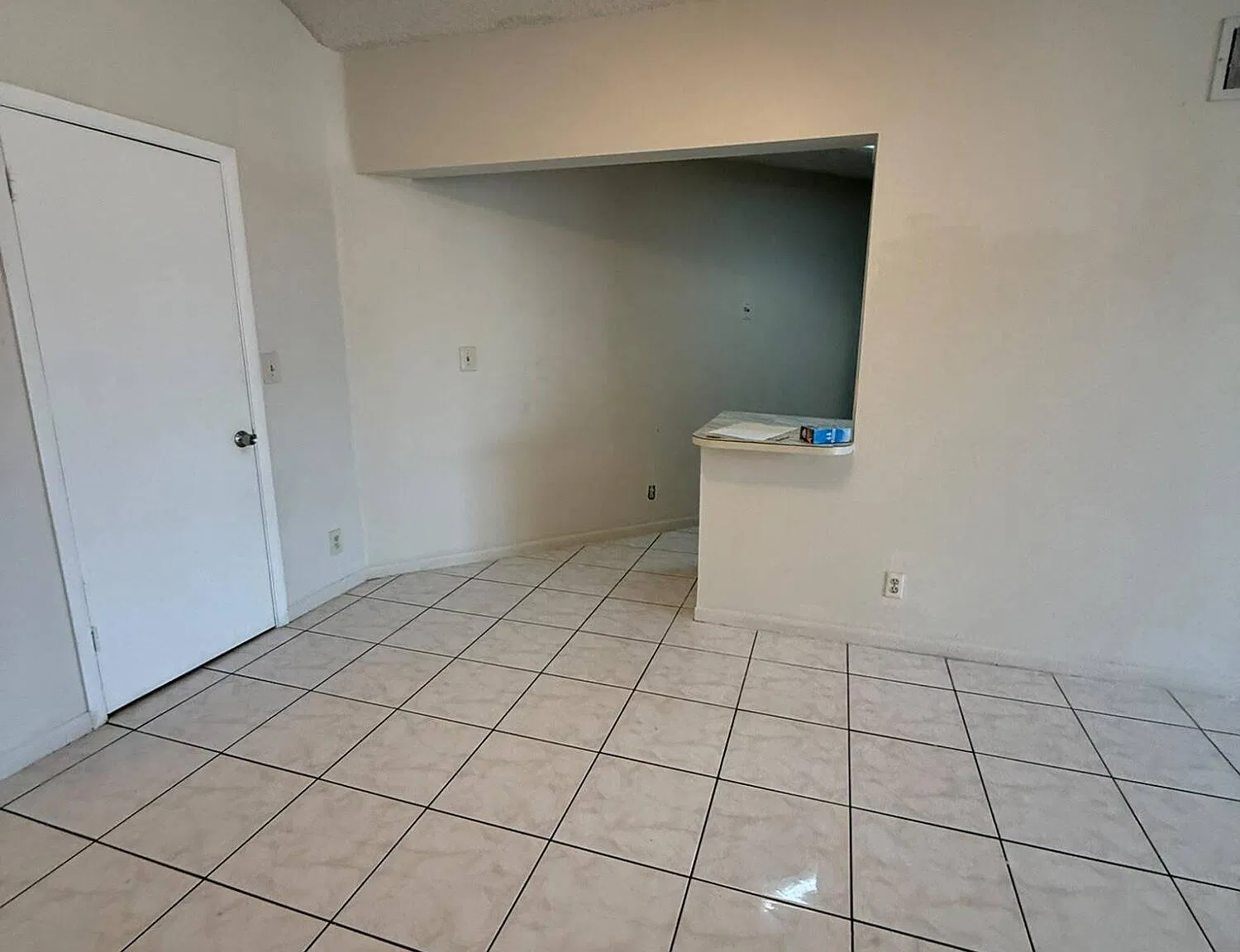 1 bed, 1.0 bath, 720 sqft, $1,600 — Photo 4