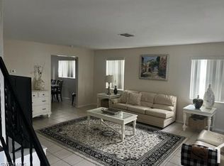1825 Oak Ln, Fort Myers, FL 33901