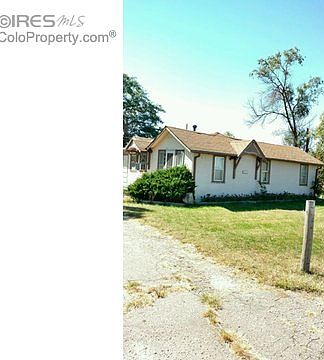 1st image of 440 W 1st St