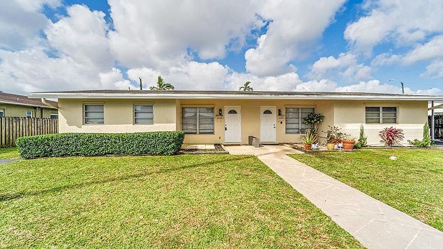 1st image of 4681-4685 SW 43rd Terrace