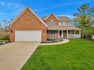 2726 Hydra Dr, Lansing, MI 48911