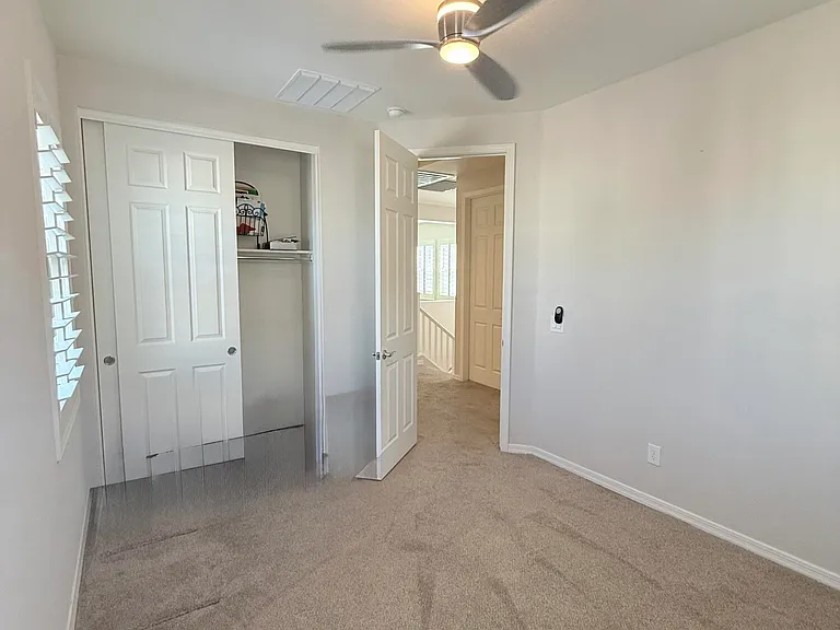 2366 W Gloria Ln — Photo 42