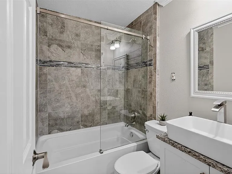 1330 S Shore Dr — Photo 14