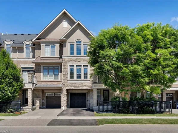 2425 Greenwich Dr, Oakville, ON L6M 0S4
