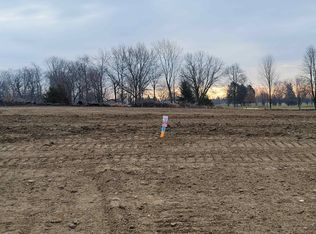 5229 Victory Cir, Linden, MI 48451