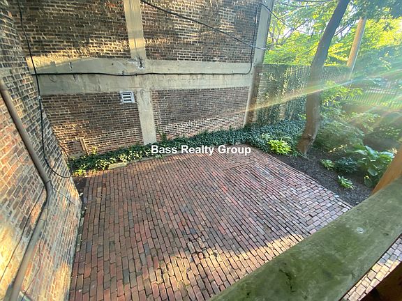 5th image of 5336 S Harper Ave #1C