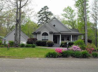 100 Retreat Ln, Counce, TN 38326