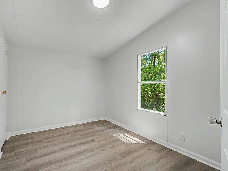 1083 Lily Pad Ln — Photo 21