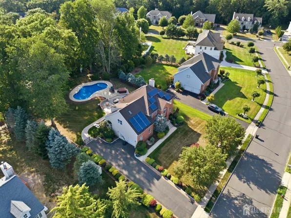 17 Santa Fe Ave, Old Bridge, NJ 08857