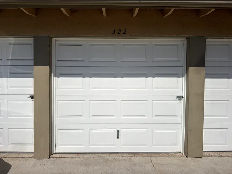 322 S Clark St #322 — Photo 15