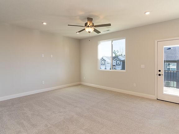 5th image of 528 Tristan Ln