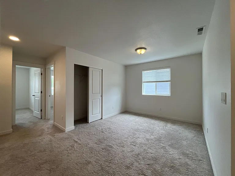 2095 S Heather St — Photo 27