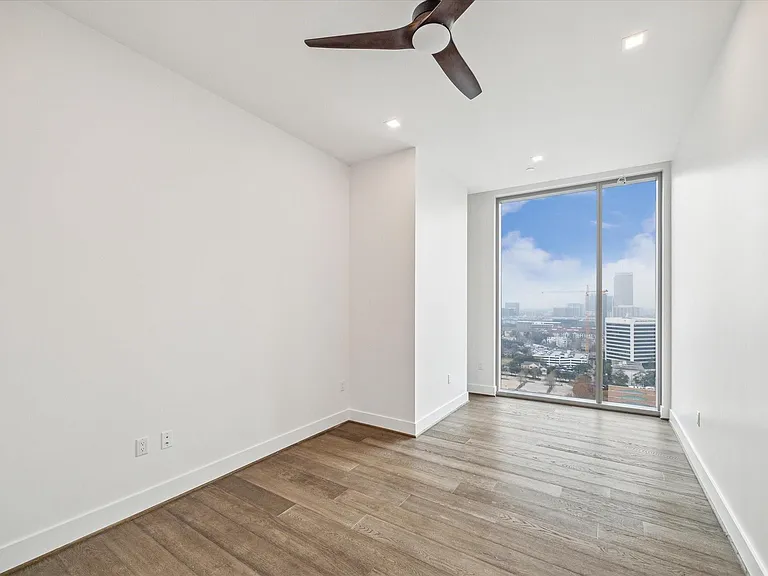 1711 Allen Pkwy #1803 — Photo 7