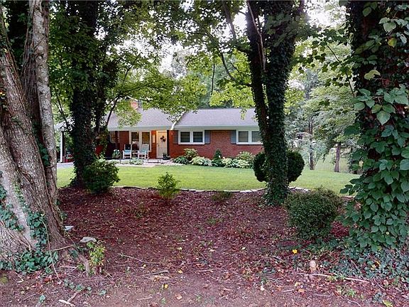 4th image of 109 Centerwood Dr