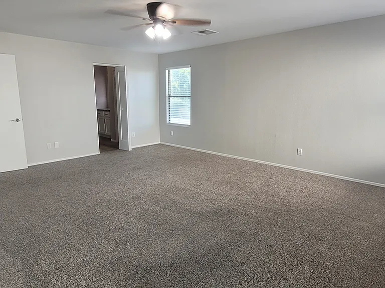 298 E Jasper Ct — Photo 13
