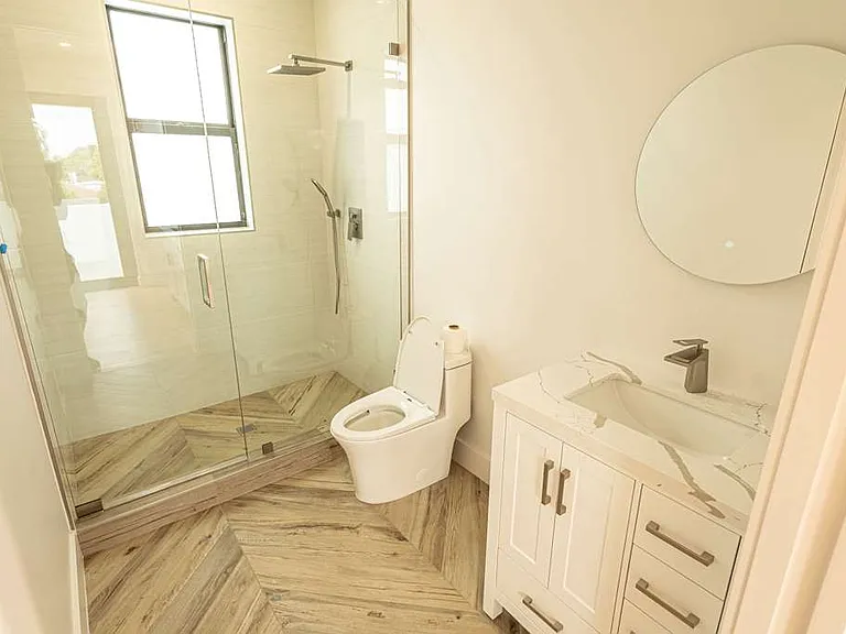 733 Fernwood Dr #2 — Photo 8