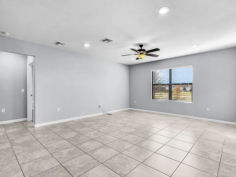 16033R Beachberry Dr — Photo 7