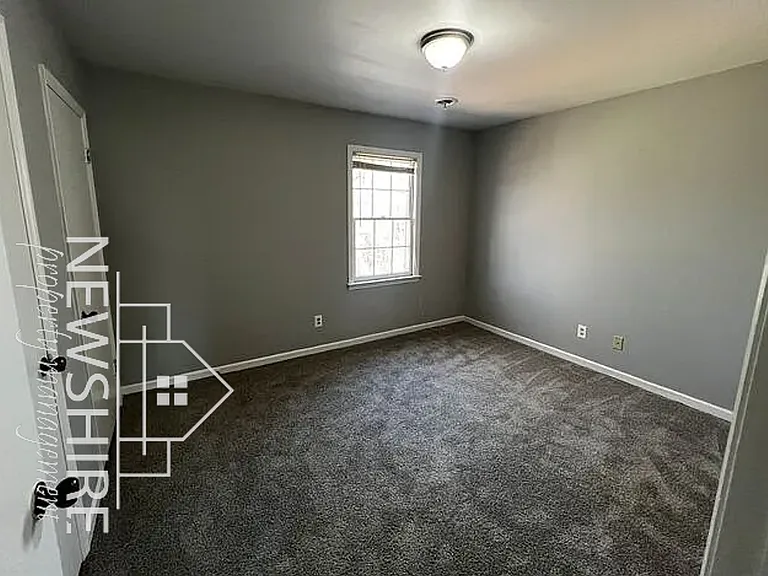 1 Hartsville Dr #15 — Photo 7