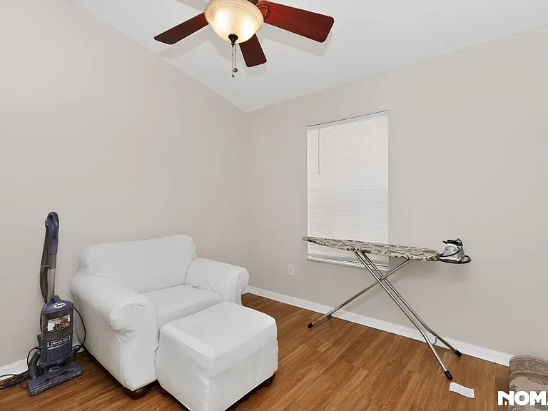 1417 Lyonshire Dr — Photo 14