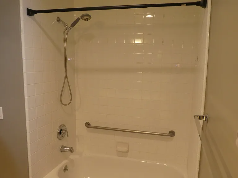 1951 Ofarrell St #100 — Photo 39