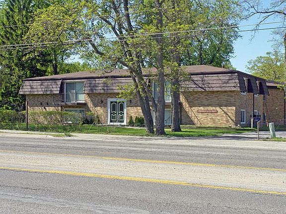2nd image of 428 Butternut Dr