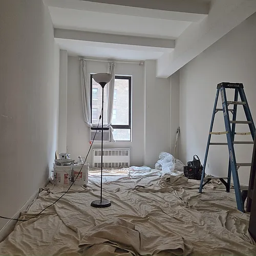 131 E 23rd St #7E Photo 1