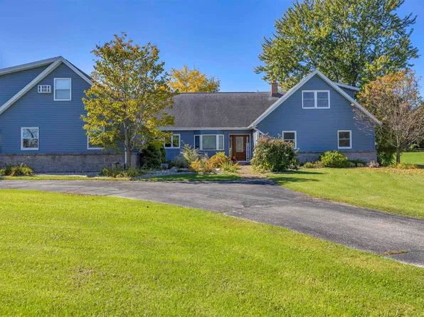 W4994 Takodah Dr, Fond Du Lac, WI 54935