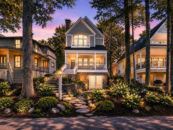 6 Lake Avenue, Newbury, NH 03255