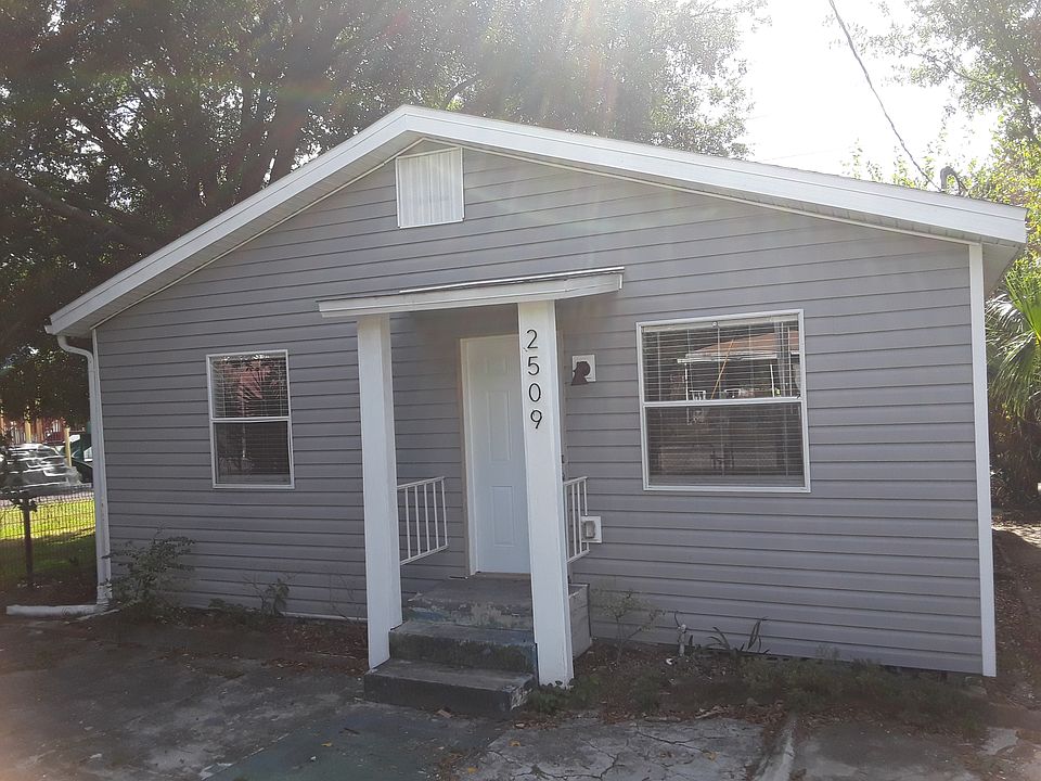 1st image of 2509 12th Ave