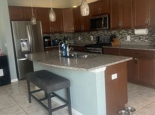 5821 Colony Glen Rd, Lithia, FL 33547