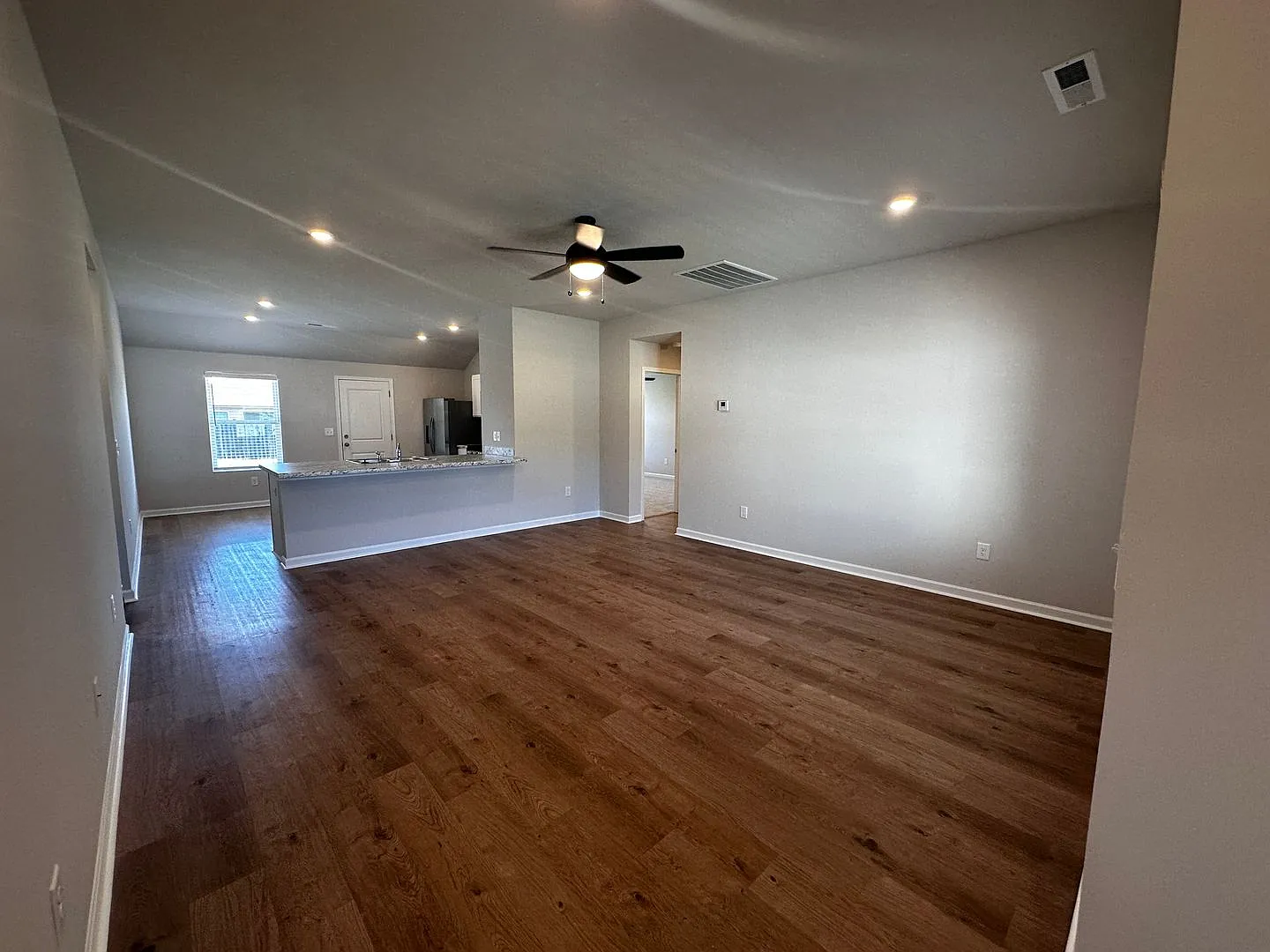 New Build for Rent! — Photo 4