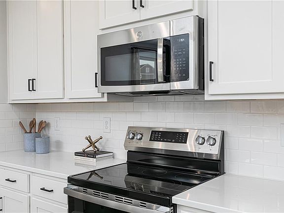 6th image of this home